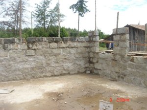 Kambi School Community LIbrary under construction